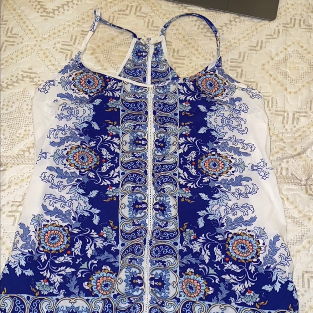 BOUTIQUE FLORAL DESIGN TANK TOP